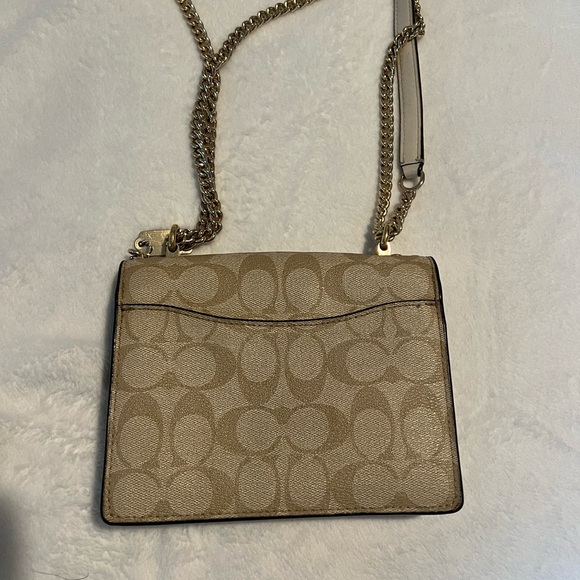 Coach Tan and Cream Crossbody Bag with Chain Detail - Picture 2 of 4
